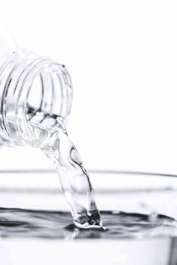 7 Benefits of Drinking Water for Skin and Health