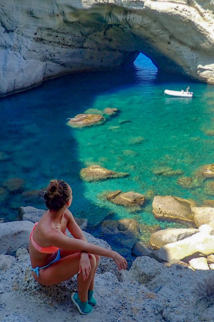The Best Beaches in Milos – 7 Gems Not to Miss
