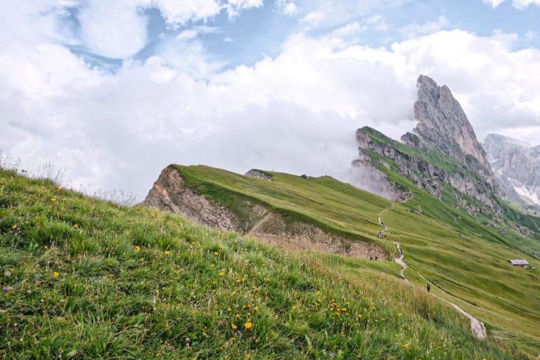 Ladnscape view of Seceda Ridgeline in the Dolomites - La Dolce Fit Vita